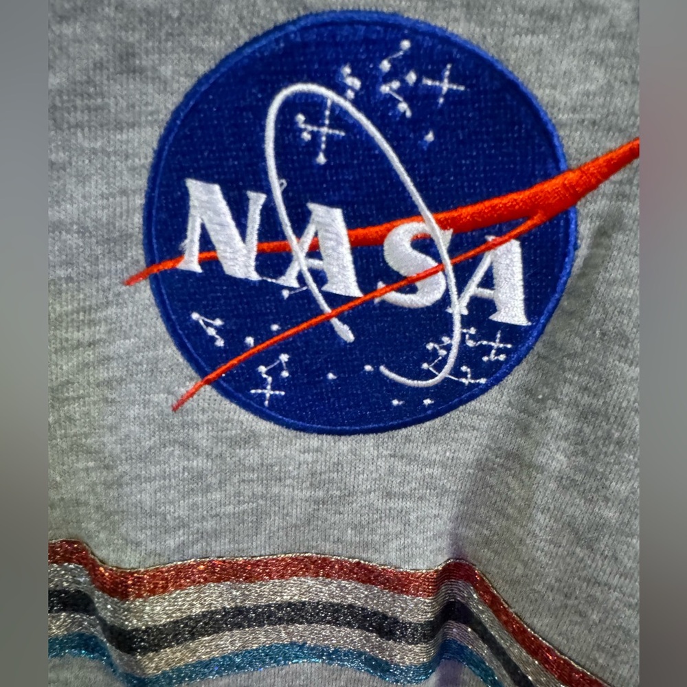 Plus Sized NASA Slightly Cropped Sweatshirt Zip Front BRAND NEW XXL